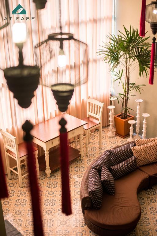 At Ease Bijou Hotell Chiang Mai Rum bild